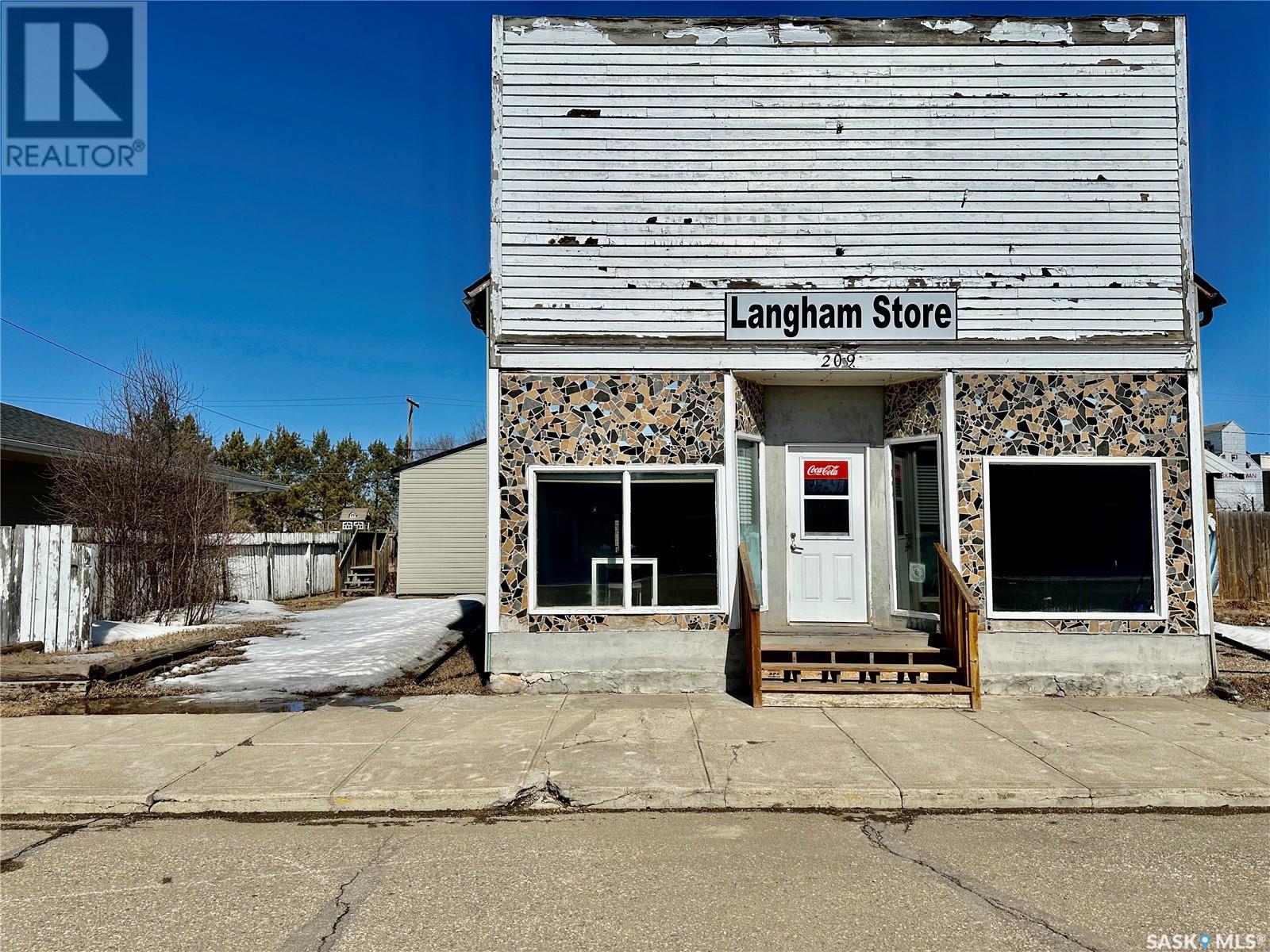 209 Main Street E, Langham, Saskatchewan  S0K 2L0 - Photo 12 - SK965156