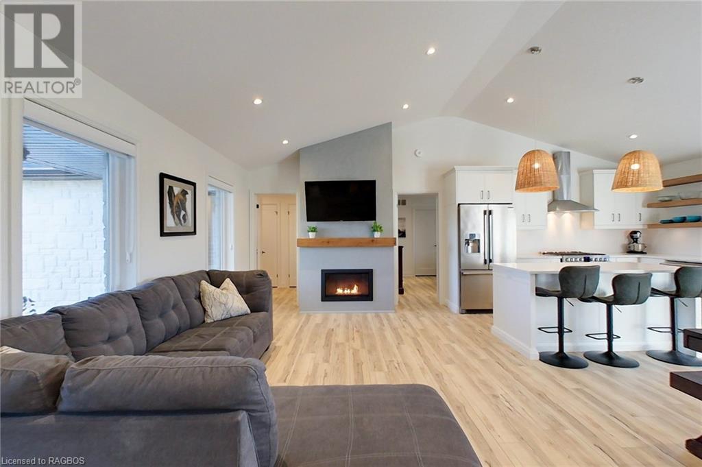 161 Pine View Drive, West Grey, Ontario  N0G 1S0 - Photo 20 - 40567472