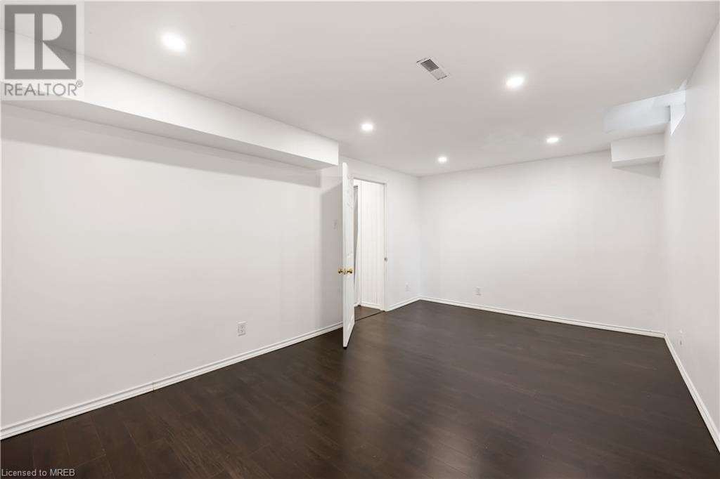 611 Galahad Drive Unit# 31, Oshawa, Ontario  L1K 1M1 - Photo 36 - 40567318