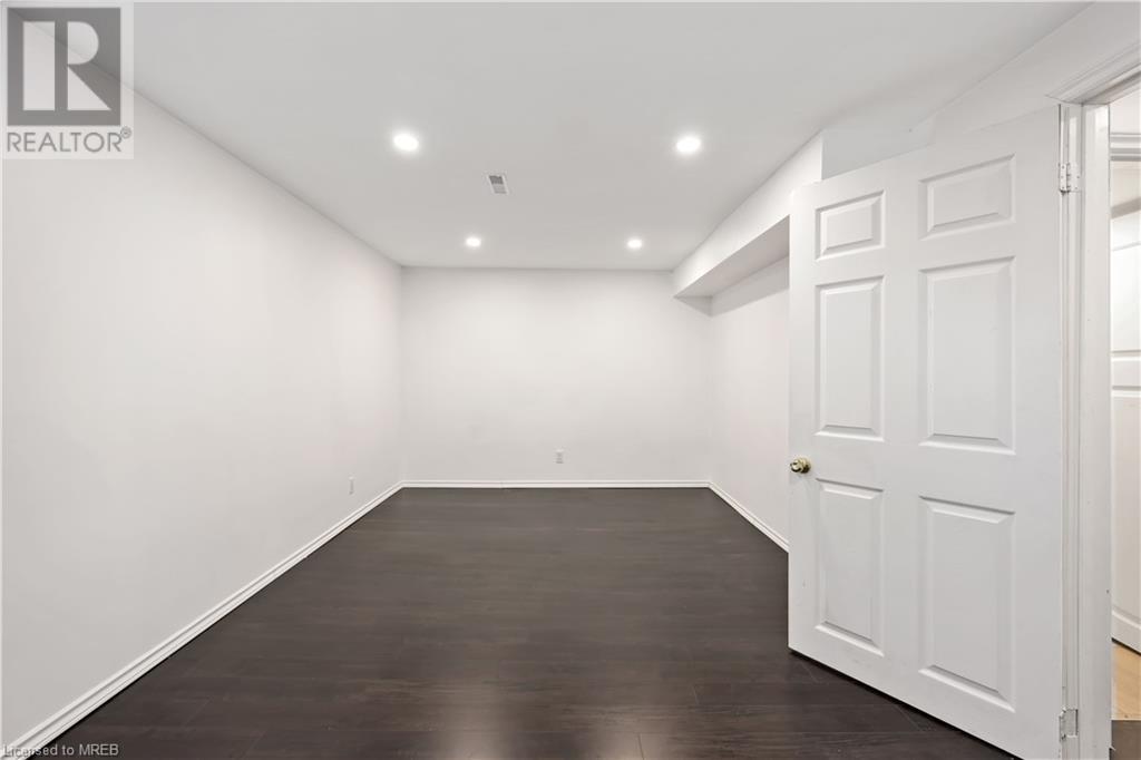 611 Galahad Drive Unit# 31, Oshawa, Ontario  L1K 1M1 - Photo 38 - 40567318