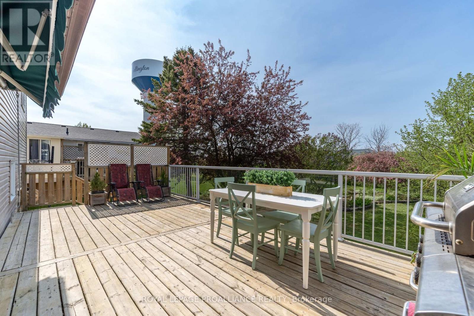 12 First Ave, Prince Edward County, Ontario  K0K 3L0 - Photo 11 - X8208616