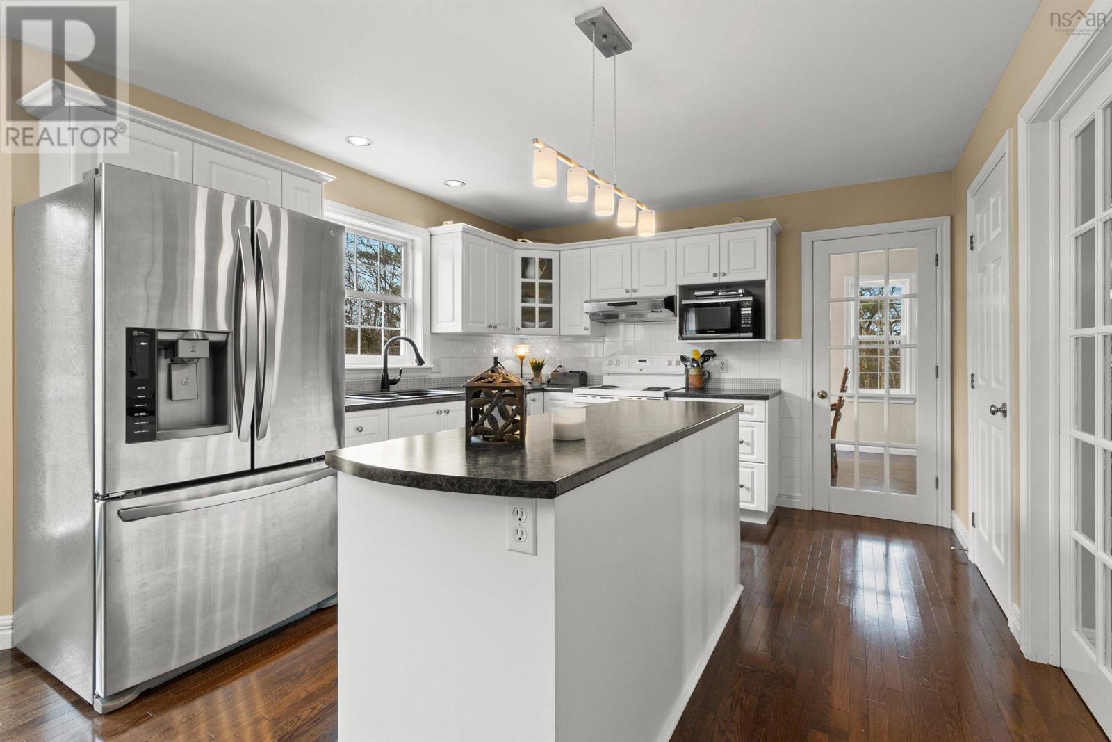 24 Laura Lee Lane, Lower Sackville, Nova Scotia  B4C 4E3 - Photo 14 - 202405647