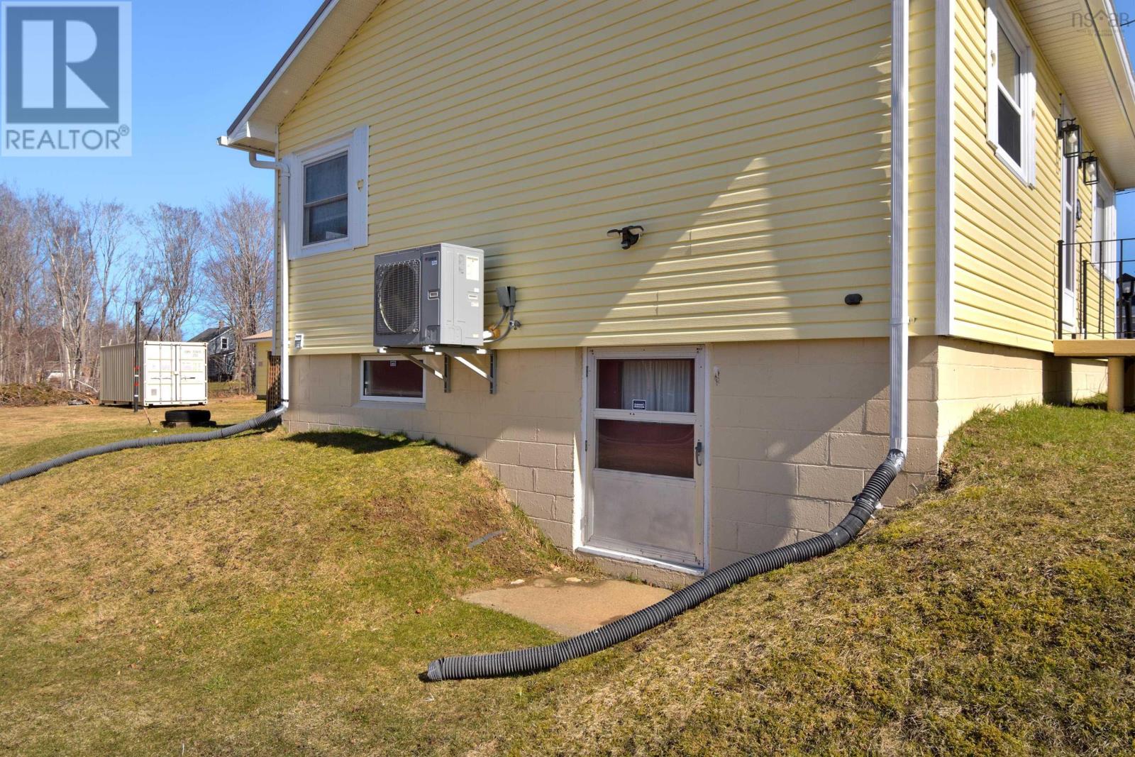 50 Third Street, Florence, Nova Scotia  B1V 1R9 - Photo 4 - 202406386