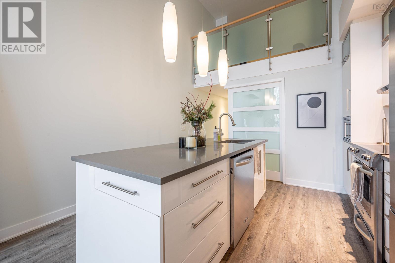 218 5662 Roberts Street, Halifax, Nova Scotia  B3K 0E3 - Photo 17 - 202406389