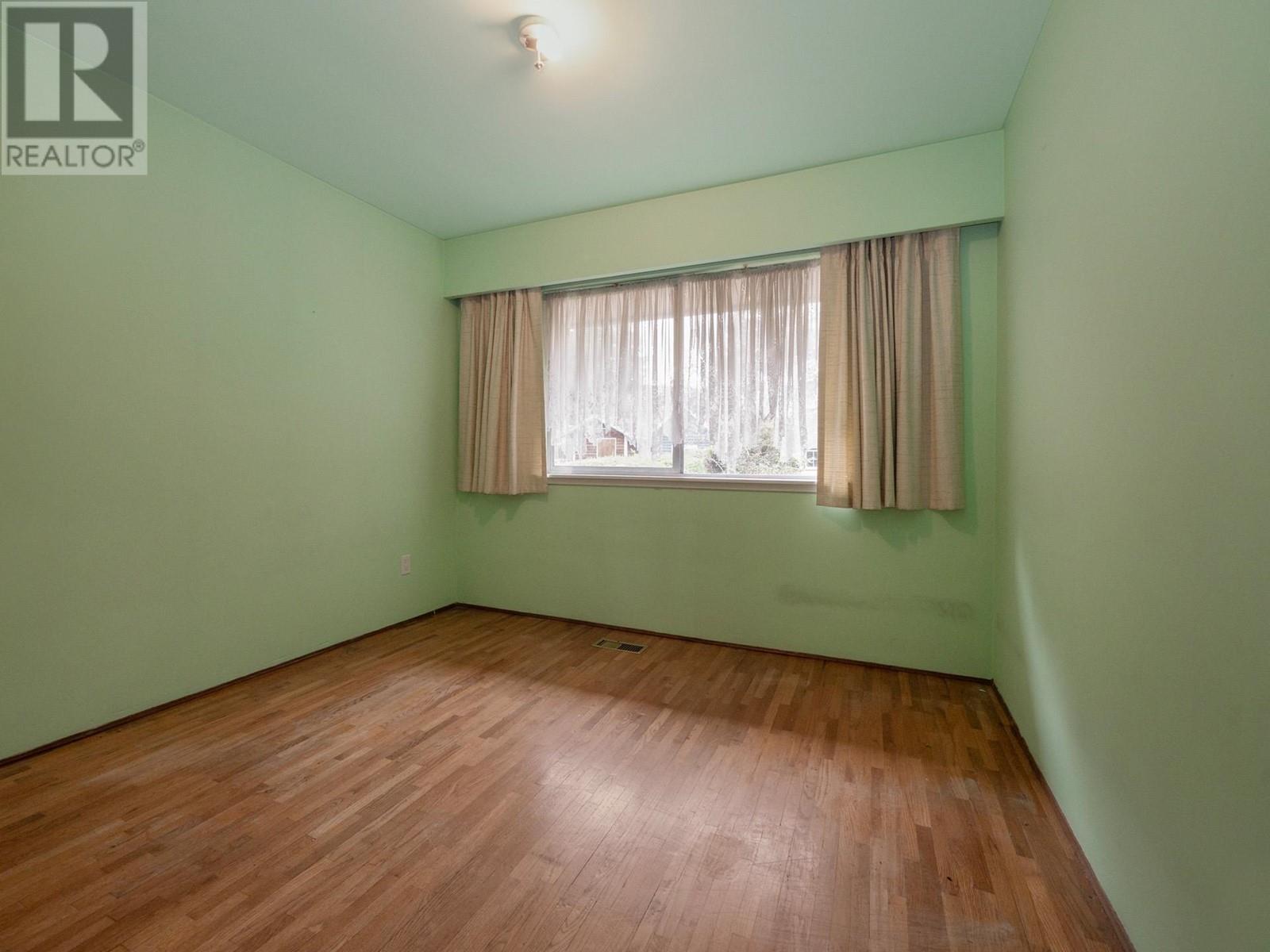 772 O'shea Road, Gibsons, British Columbia  V0N 1V9 - Photo 13 - R2867291