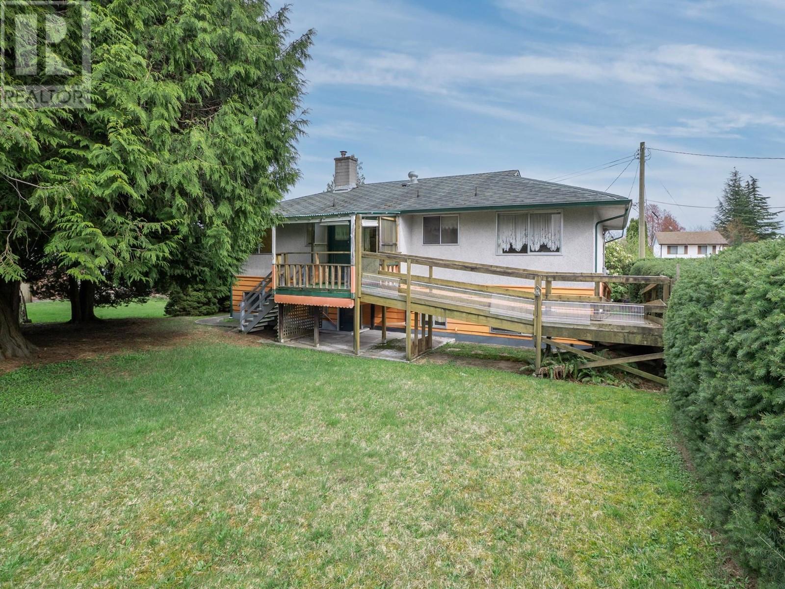 772 O'shea Road, Gibsons, British Columbia  V0N 1V9 - Photo 4 - R2867291