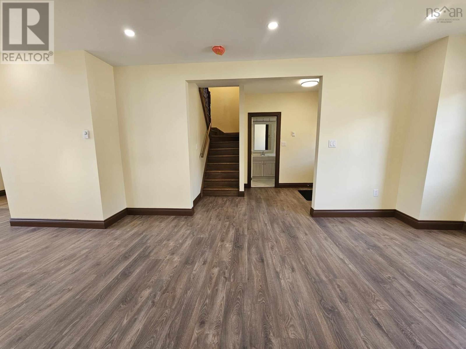 237 Park Street, Sydney, Nova Scotia  B1P 4X1 - Photo 11 - 202406396