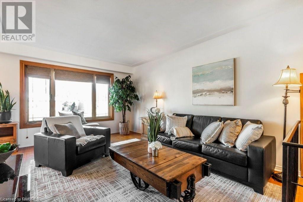 195 Bendamere Avenue, Hamilton, Ontario  L9C 1N6 - Photo 4 - 40567481