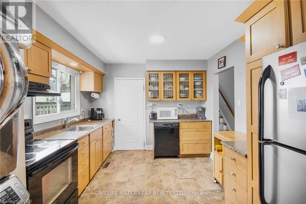 17 Villeneuve Crescent, London, Ontario  N5V 1M7 - Photo 11 - 40567730