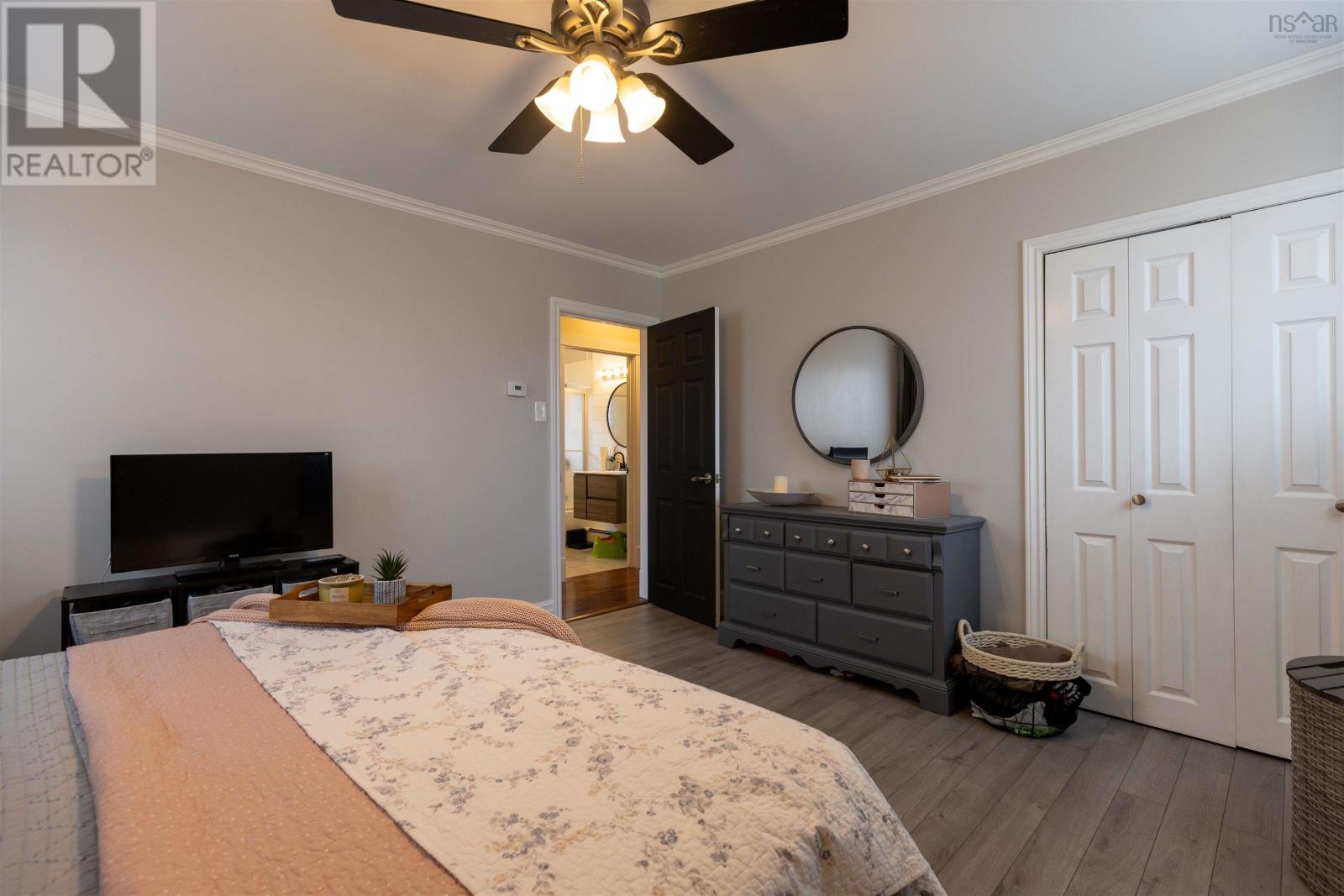 33 Gisborne Street, North Sydney, Nova Scotia  B2A 2E1 - Photo 17 - 202406405