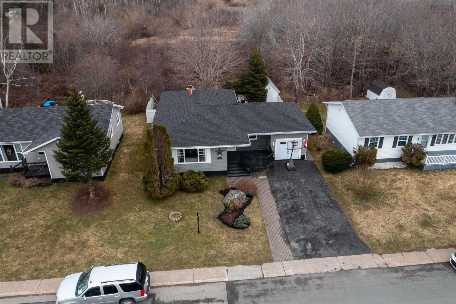 33 Gisborne Street, North Sydney, Nova Scotia  B2A 2E1 - Photo 41 - 202406405