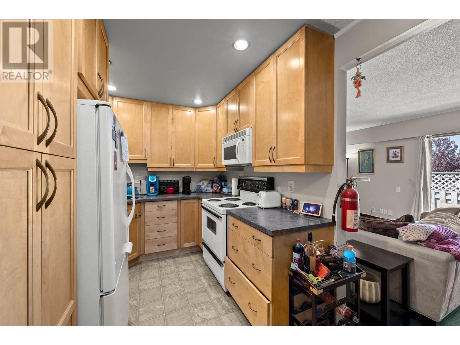 345-1780 Springview Place, Kamloops, British Columbia  V2E 1J4 - Photo 7 - 177643