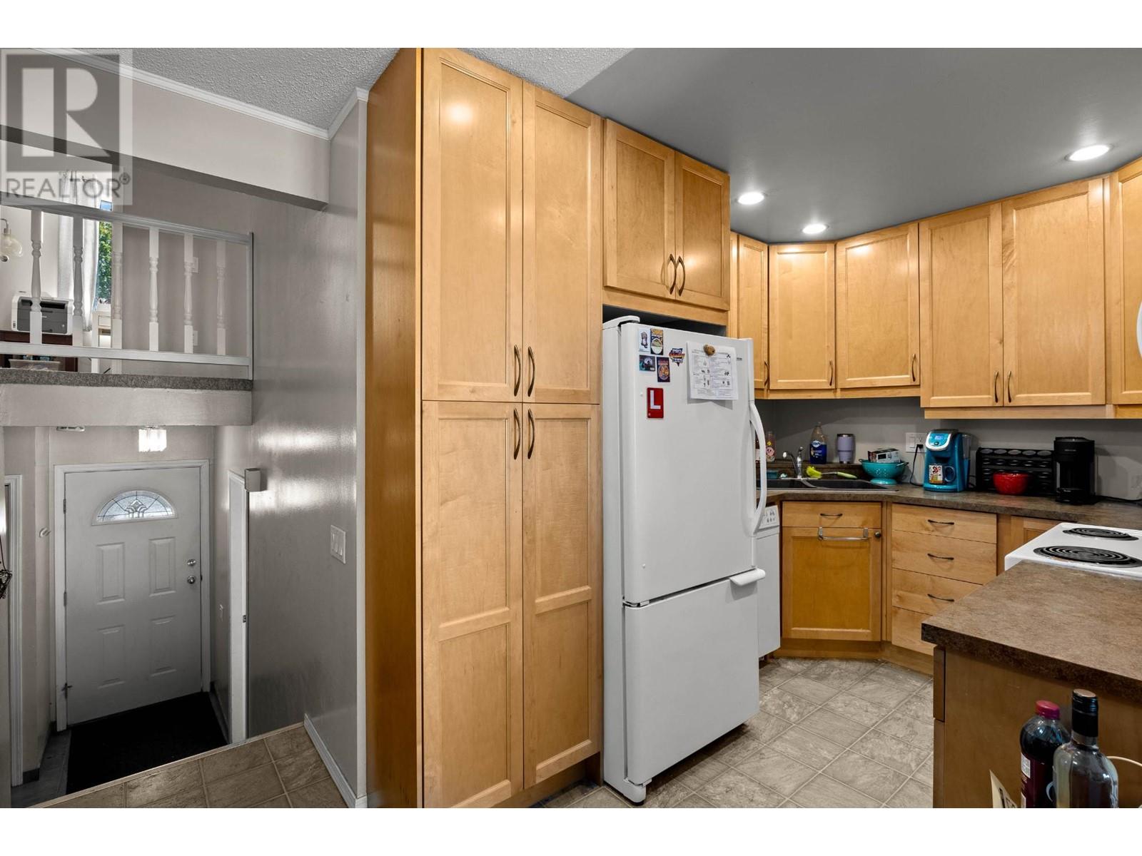 345-1780 Springview Place, Kamloops, British Columbia  V2E 1J4 - Photo 8 - 177643