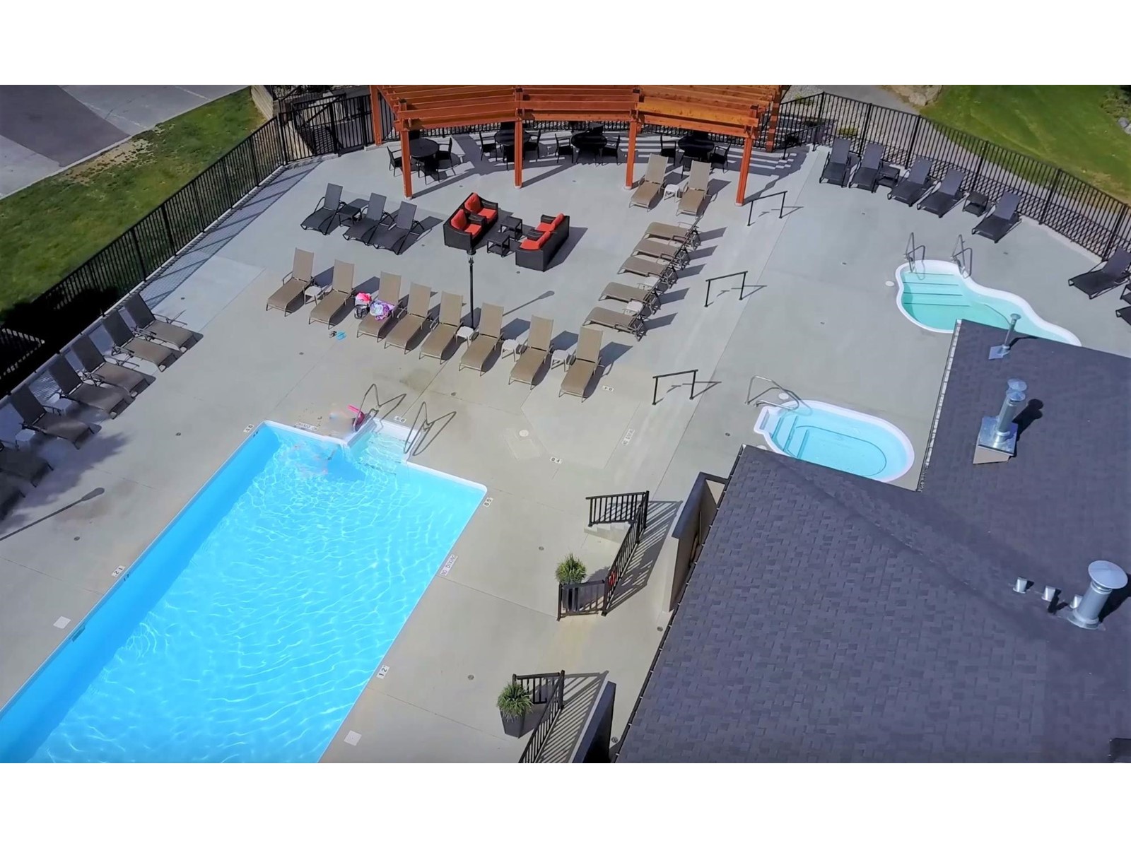 415 Q - 400 Bighorn Boulevard, Radium Hot Springs, British Columbia  V0A 1M0 - Photo 39 - 2475940