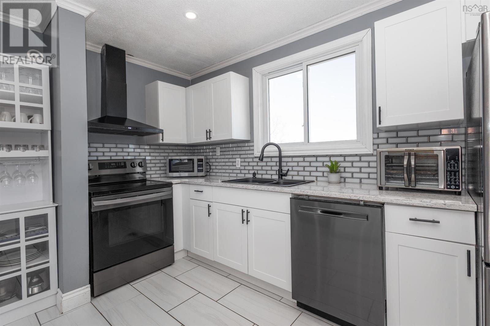 7 Thistle Drive, North Sydney, Nova Scotia  B2A 3R2 - Photo 18 - 202406418