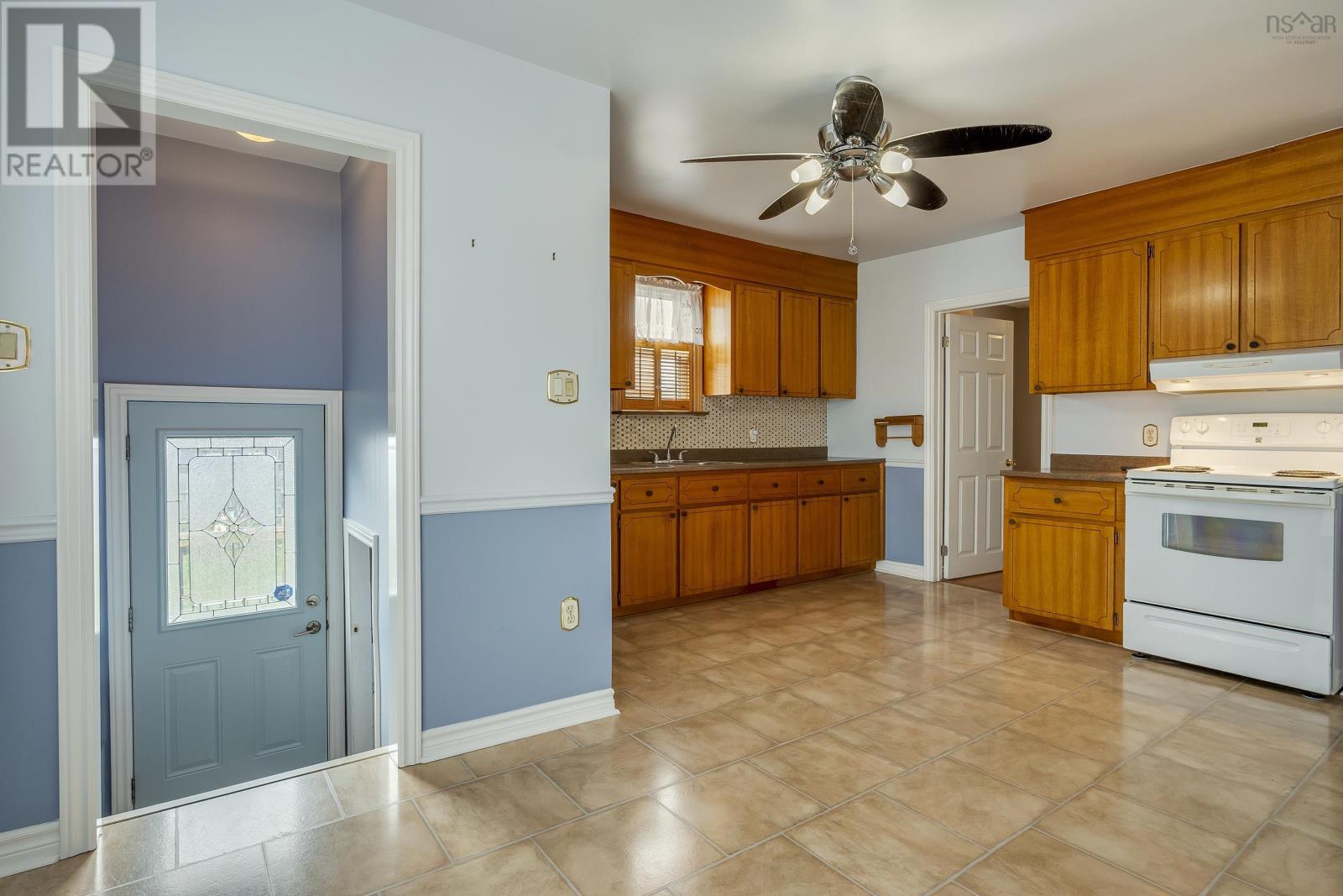 10 Adelaide Avenue, Halifax, Nova Scotia  B3N 2N4 - Photo 19 - 202406420