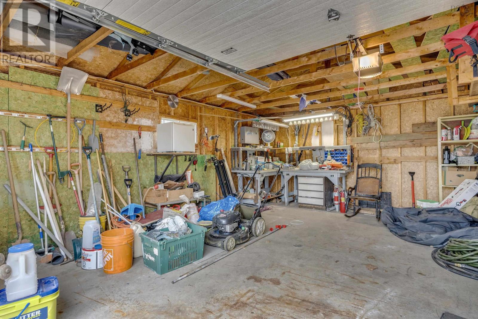 10 Adelaide Avenue, Halifax, Nova Scotia  B3N 2N4 - Photo 31 - 202406420