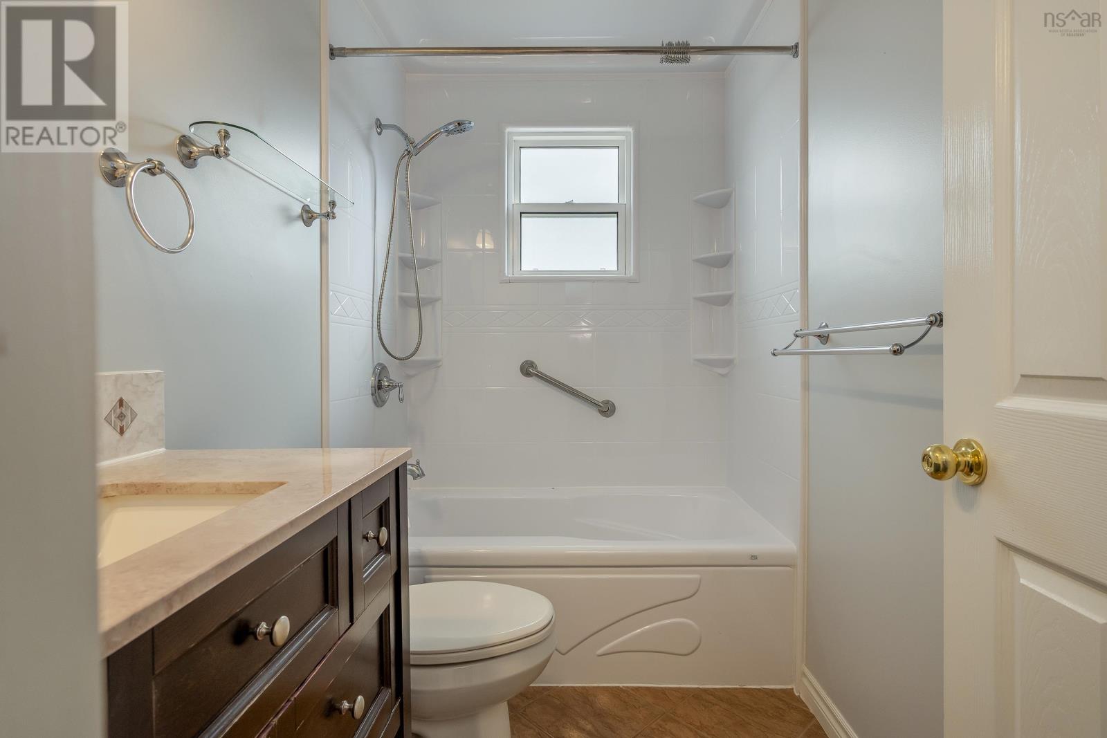 10 Adelaide Avenue, Halifax, Nova Scotia  B3N 2N4 - Photo 7 - 202406420