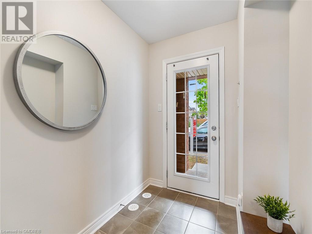 2280 Baronwood Drive Unit# 83, Oakville, Ontario  L6M 0K4 - Photo 5 - 40567716