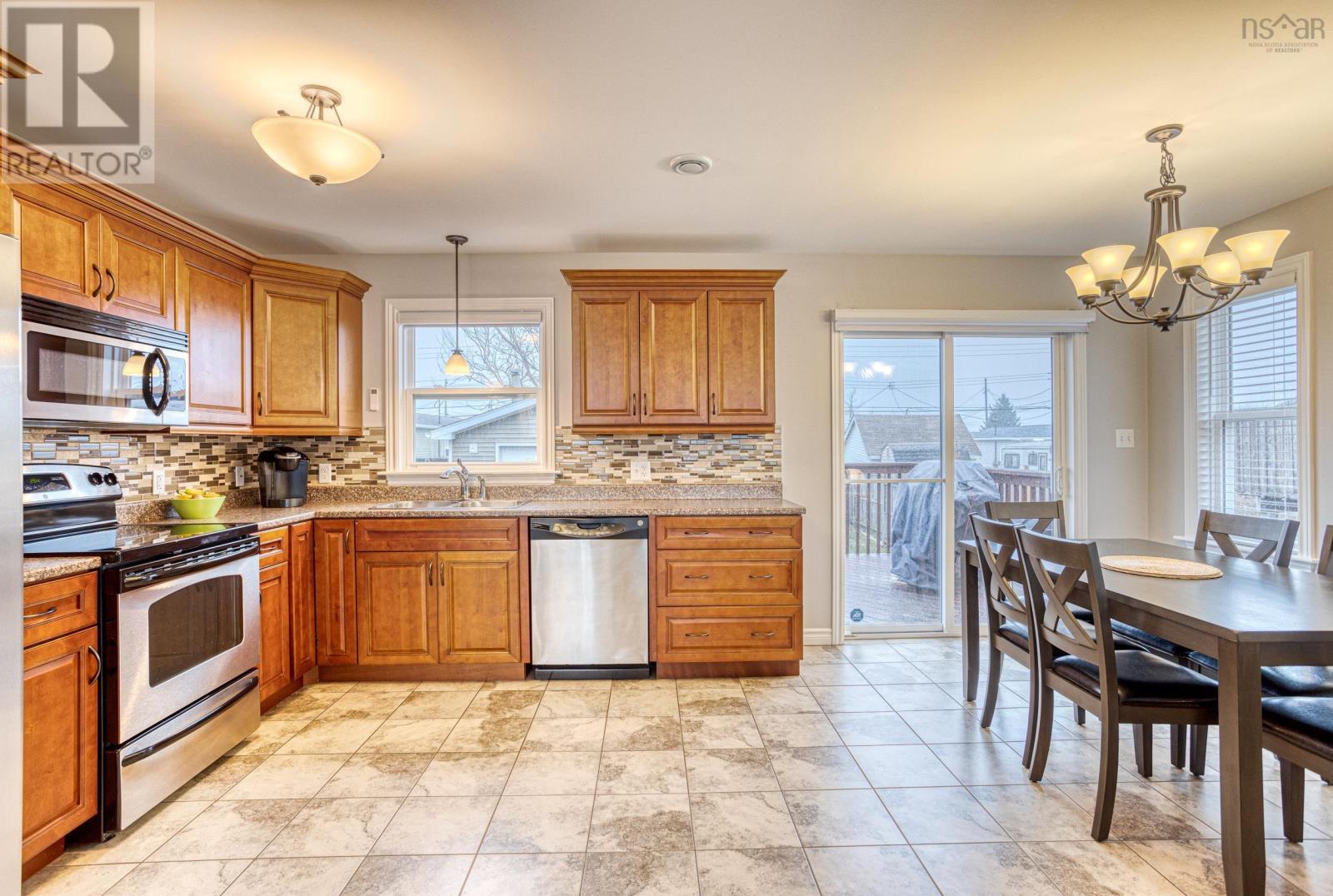 49 Taylorwood Lane, Eastern Passage, Nova Scotia  B3G 0C7 - Photo 10 - 202406428