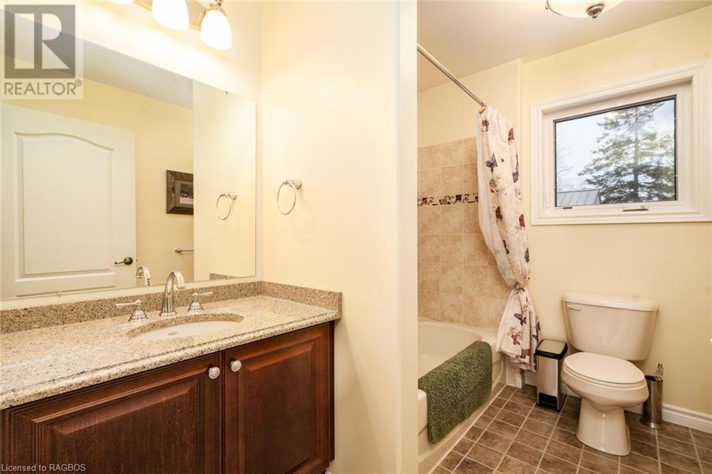 258 Mc Cullough Lake Dr, Chatsworth (Twp), Ontario  N0H 2V0 - Photo 21 - 40528748