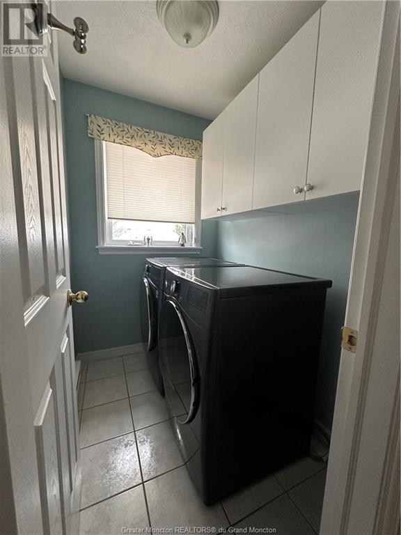 100 Hillary Cres, Moncton, New Brunswick  E1C 0A8 - Photo 15 - M158459
