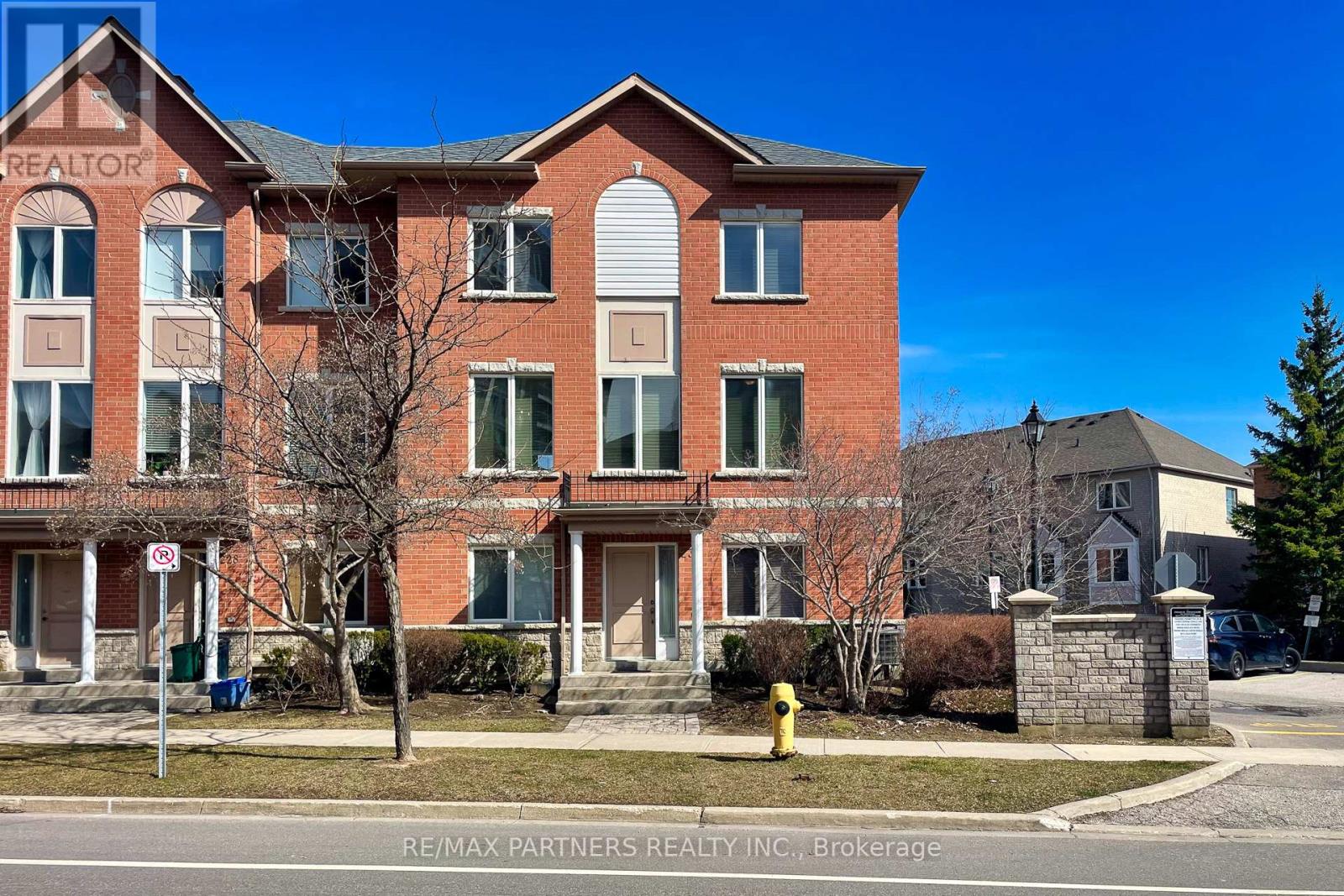 230 South Park Road, Markham, 4 Bedrooms Bedrooms, ,3 BathroomsBathrooms,Single Family,For Sale,South Park,N8200072