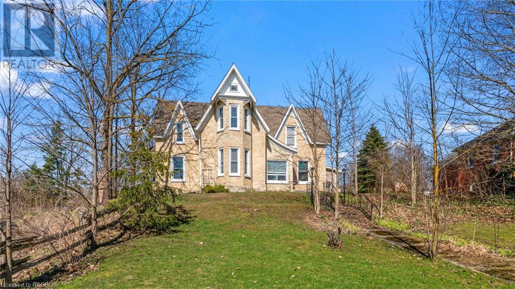 46 Elora Street N, Clifford, Ontario  N0G 1M0 - Photo 3 - 40562311