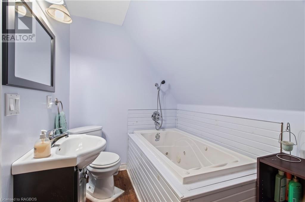 46 Elora Street N, Clifford, Ontario  N0G 1M0 - Photo 33 - 40562311