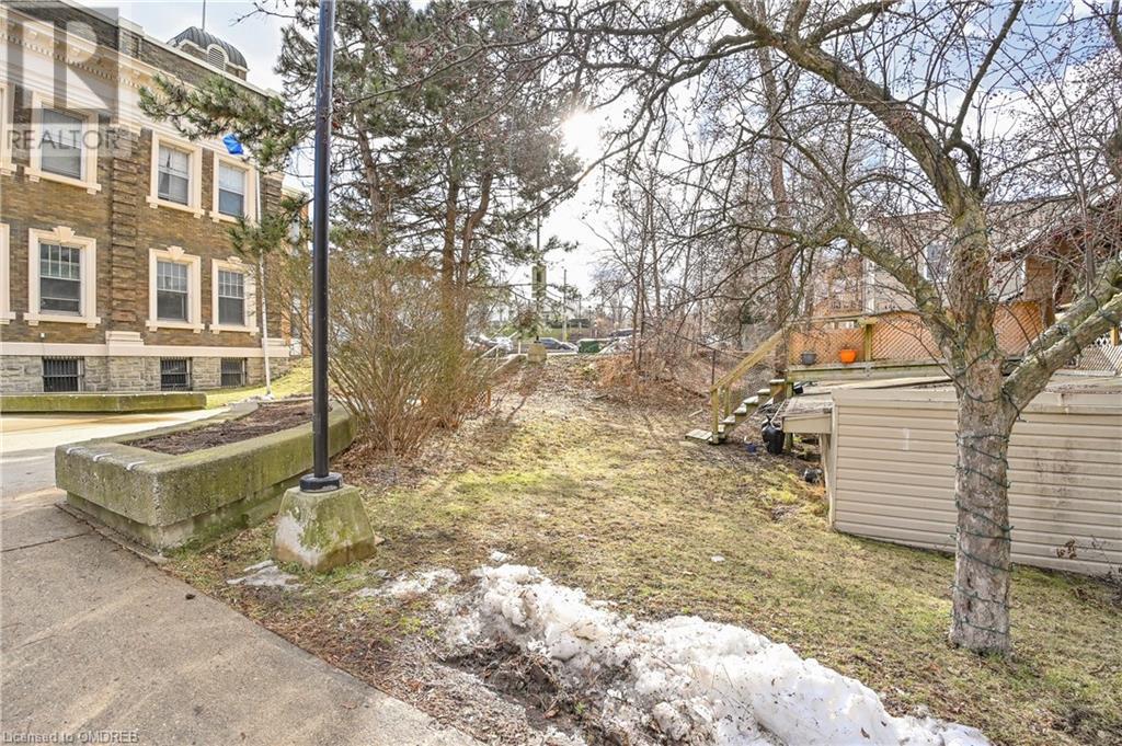 26 Queen Street E, Cambridge, Ontario  N3C 2A6 - Photo 12 - 40566738