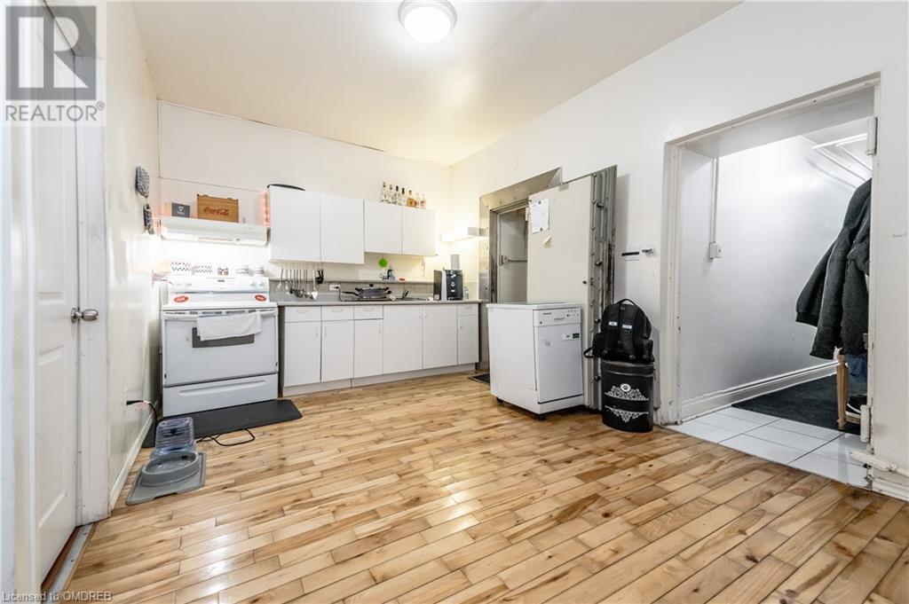 26 Queen Street E, Cambridge, Ontario  N3C 2A6 - Photo 25 - 40566738