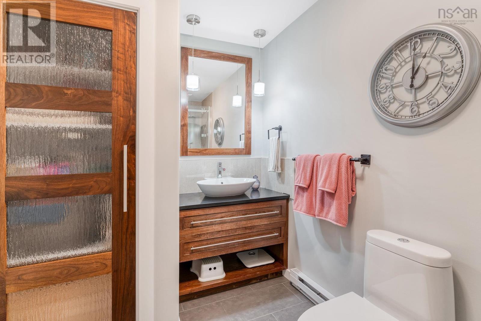 31 Mayfair Drive, Bridgewater, Nova Scotia  B4V 8W2 - Photo 12 - 202406434