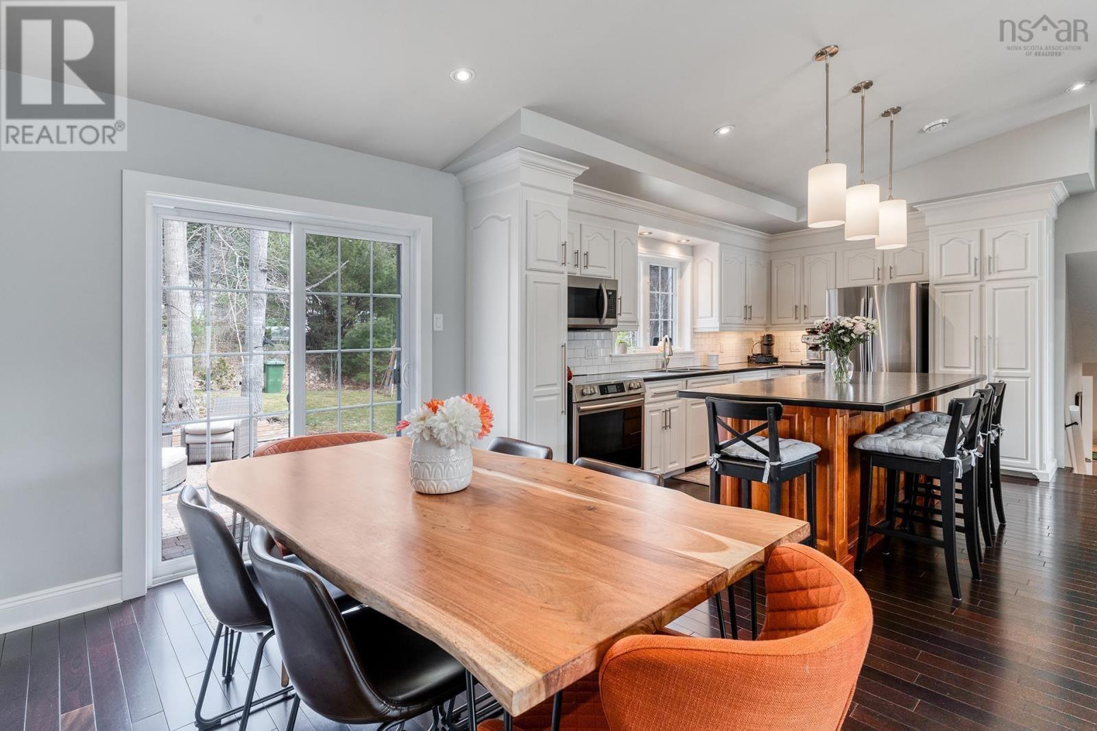 31 Mayfair Drive, Bridgewater, Nova Scotia  B4V 8W2 - Photo 7 - 202406434