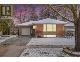 24 MARION CRES, barrie, Ontario