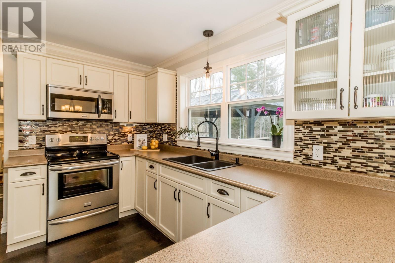 248 Rivercrest Lane, Greenwood, Nova Scotia  B0P 1B0 - Photo 8 - 202406433