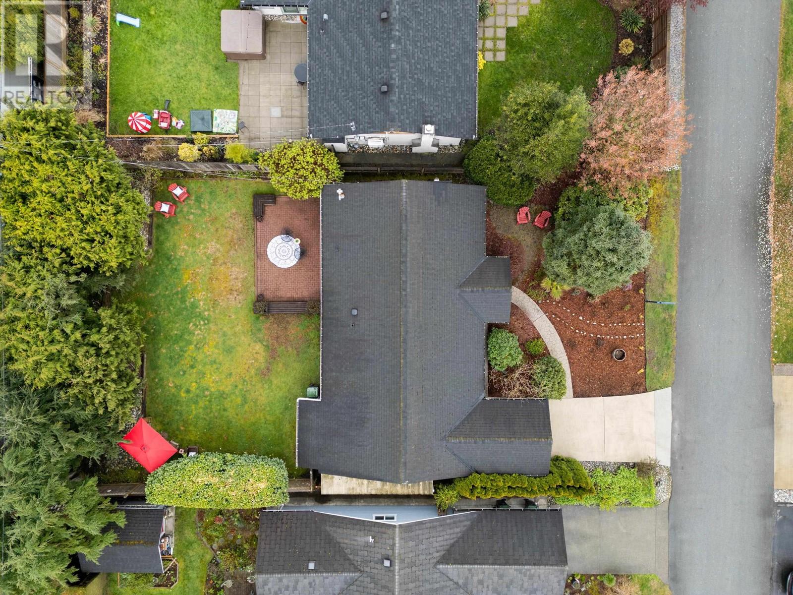 1325 Oakwood Crescent, North Vancouver, British Columbia  V7P 1L5 - Photo 14 - R2867385