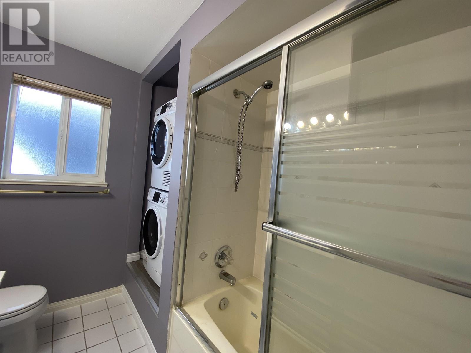Rental Suite 5536 Neville Street, Burnaby, British Columbia  V5J 2H7 - Photo 12 - R2867375