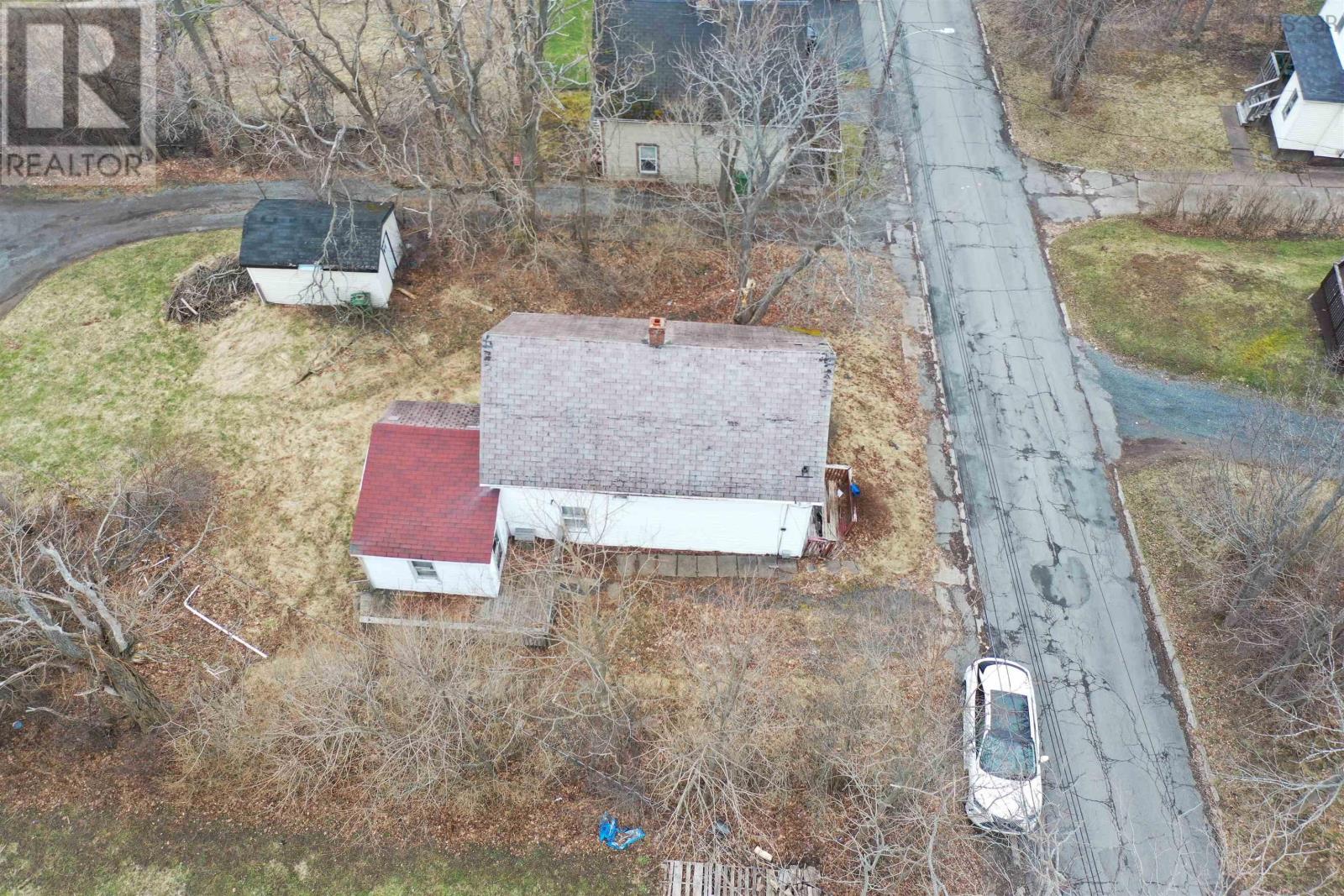 10 Caroline Street, Trenton, Nova Scotia  B0K 1X0 - Photo 2 - 202406437