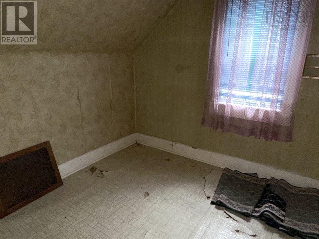 10 Caroline Street, Trenton, Nova Scotia  B0K 1X0 - Photo 21 - 202406437