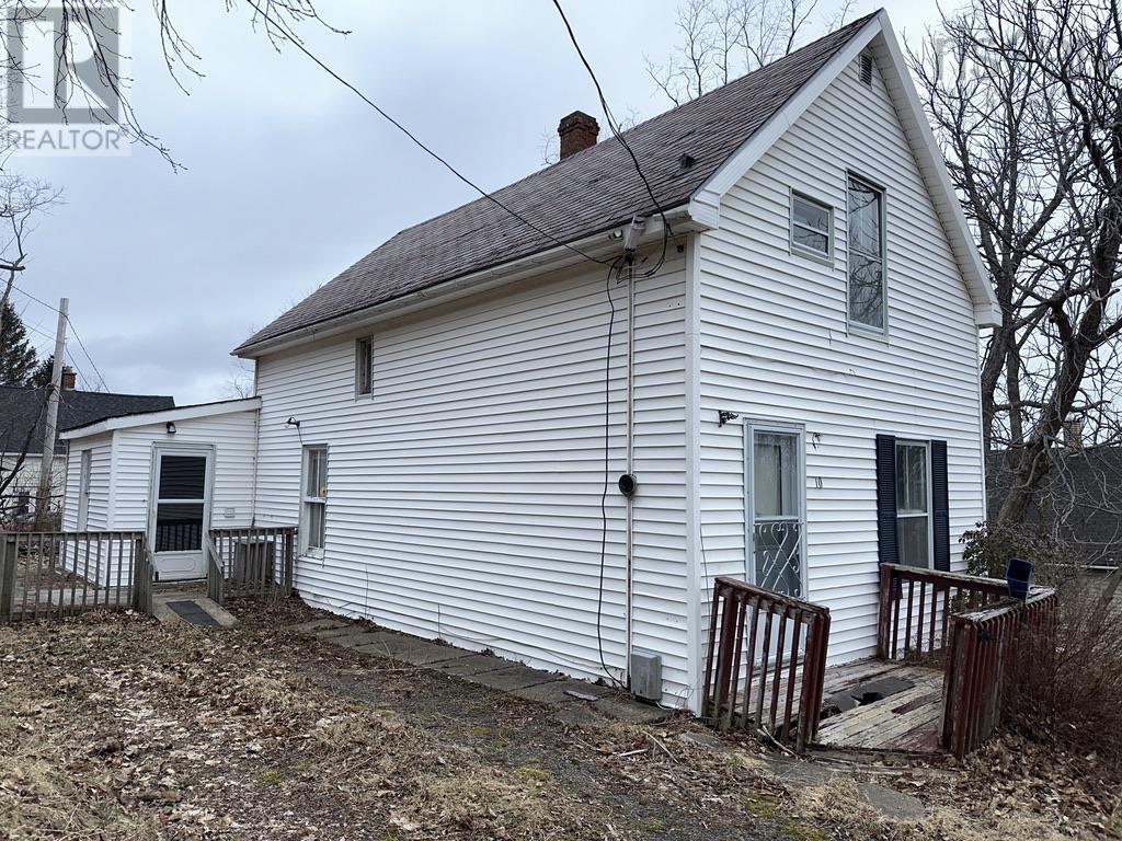 10 Caroline Street, Trenton, Nova Scotia  B0K 1X0 - Photo 7 - 202406437