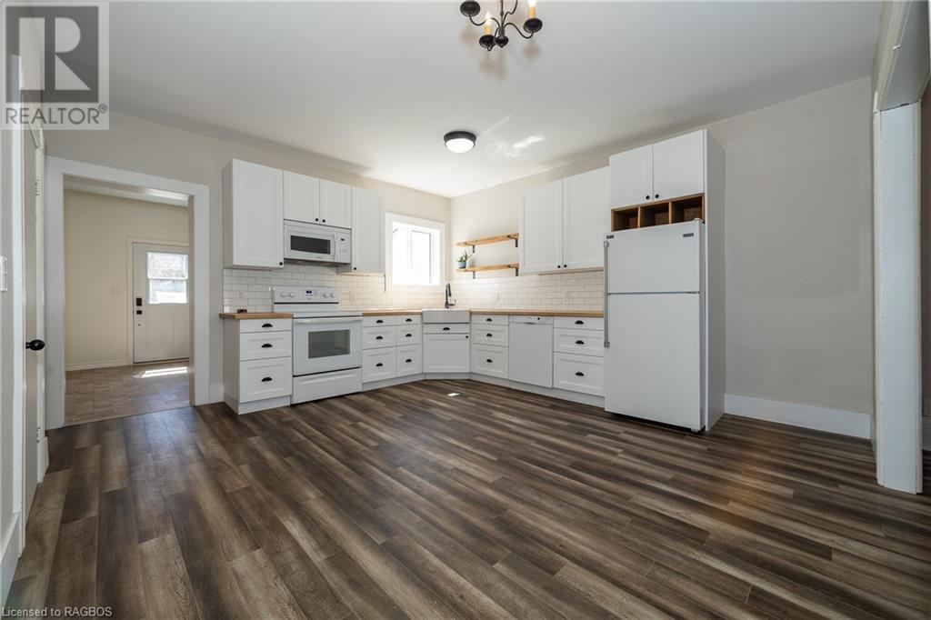489 13th Street W, Owen Sound, Ontario  N4K 3W8 - Photo 9 - 40566971