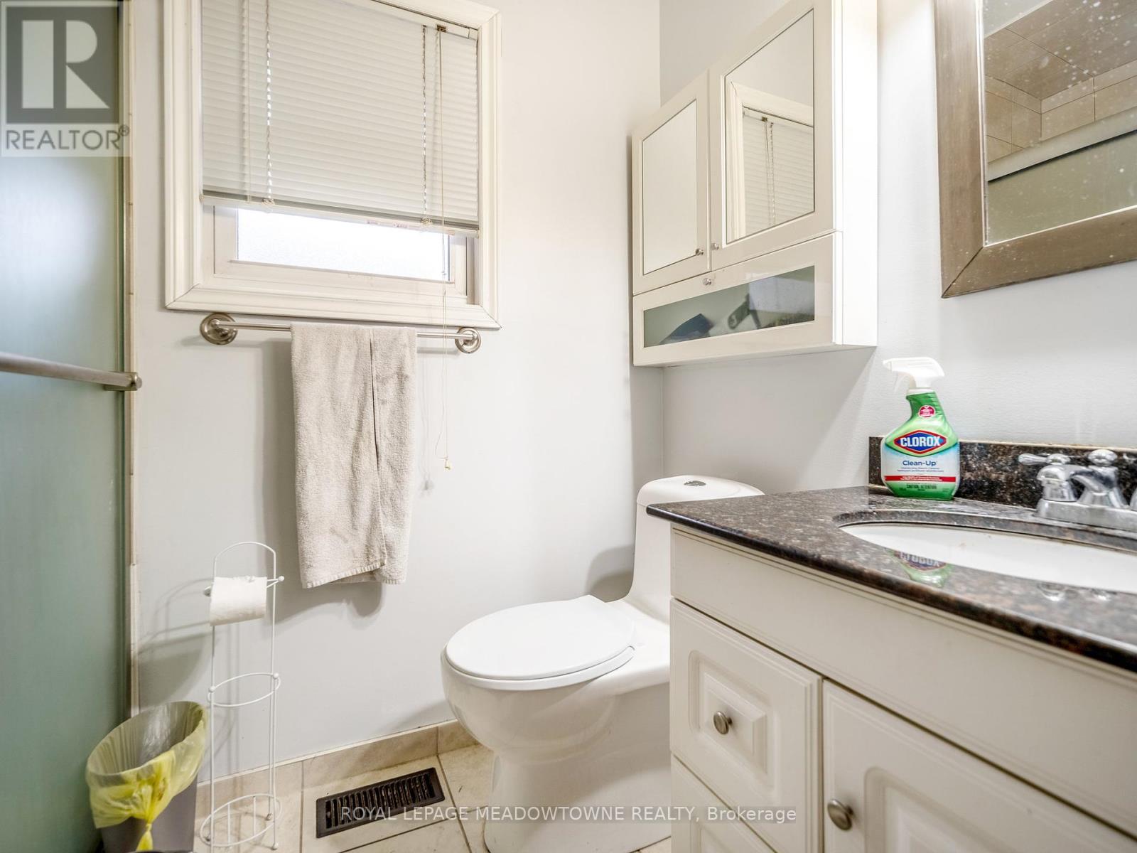 U B 49 Eastchester Ave, St. Catharines, Ontario  L2P 2Y6 - Photo 6 - X8207890