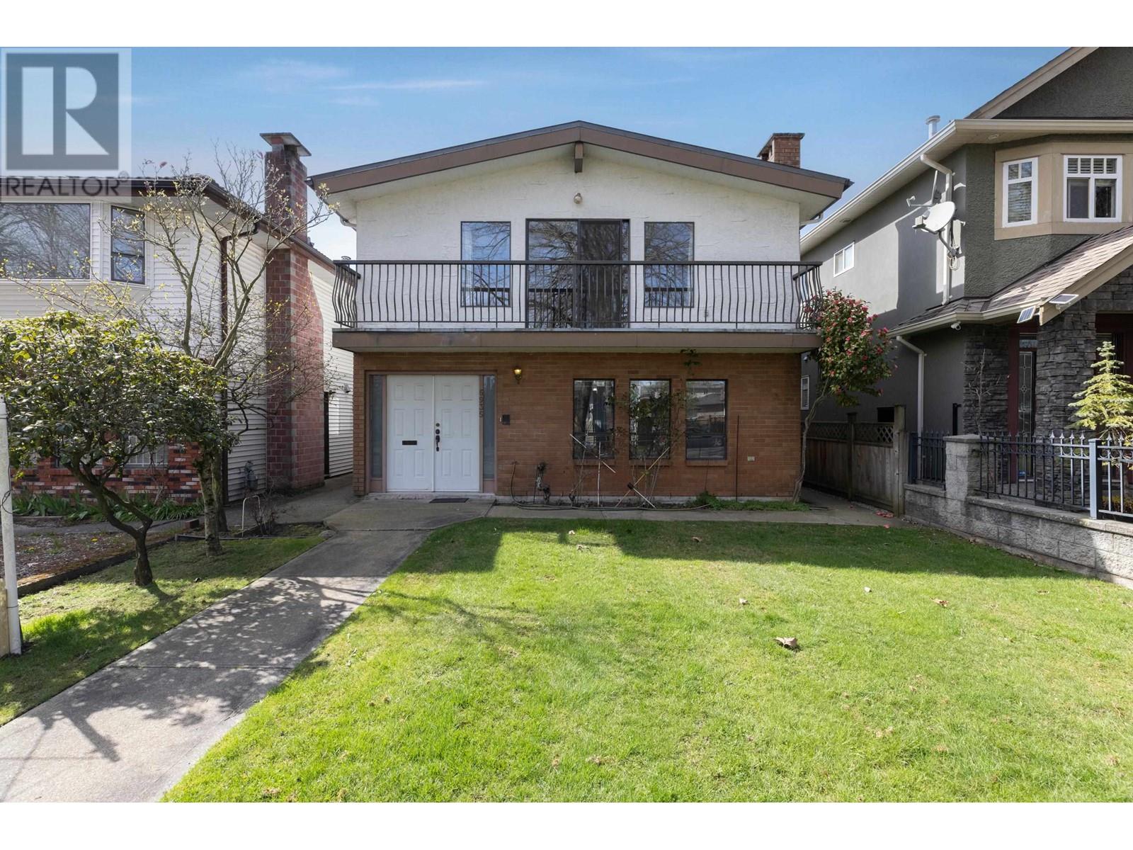 6935 Quebec Street, Vancouver, British Columbia  V5X 3G4 - Photo 1 - R2867395