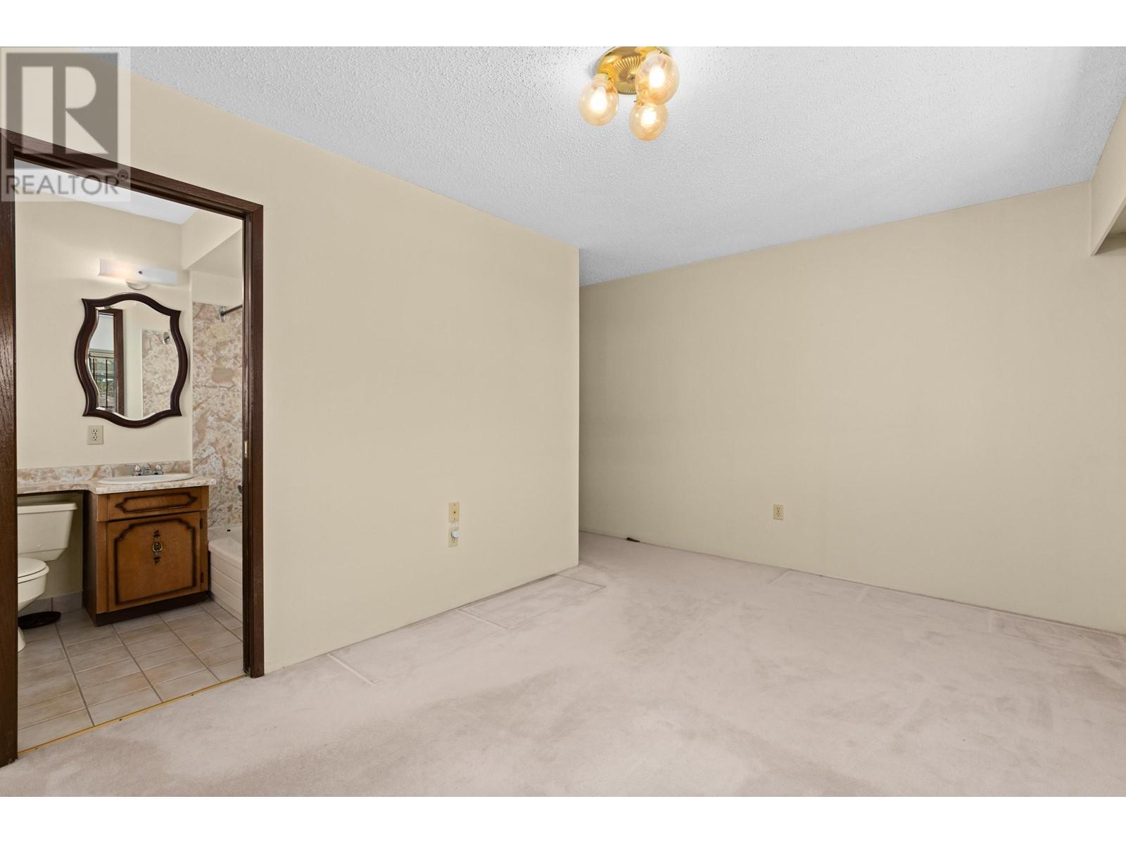 6935 Quebec Street, Vancouver, British Columbia  V5X 3G4 - Photo 15 - R2867395
