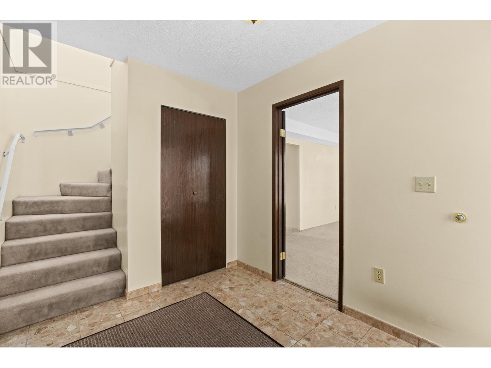 6935 Quebec Street, Vancouver, British Columbia  V5X 3G4 - Photo 19 - R2867395