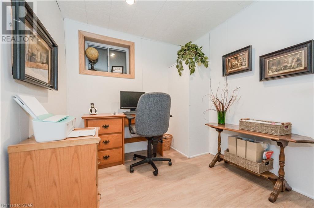 248 Parkside Drive E, Fergus, Ontario  N1M 3E8 - Photo 32 - 40554748