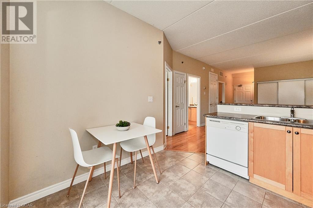 308 Watson Parkway N Unit# 105, Guelph, Ontario  N1E 0G7 - Photo 19 - 40567974