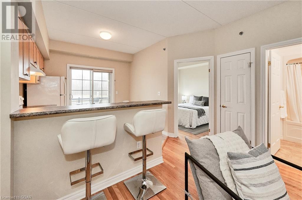 308 Watson Parkway N Unit# 105, Guelph, Ontario  N1E 0G7 - Photo 14 - 40567974