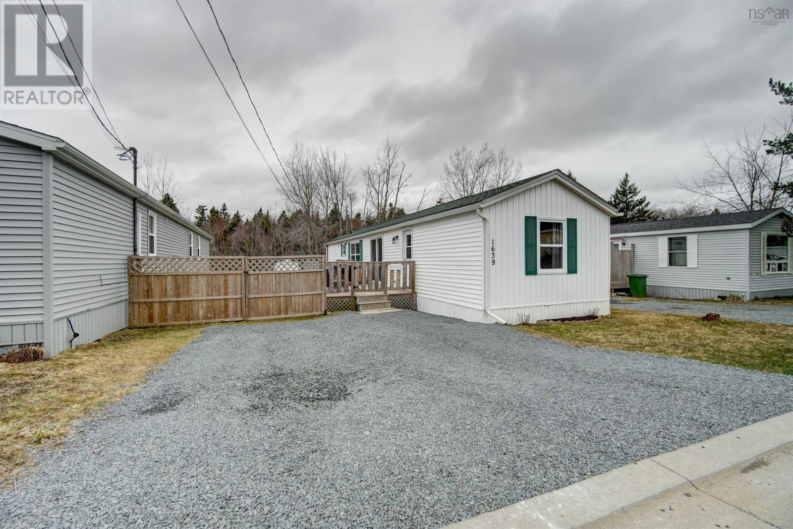 1639 Frankie Drive, Beaver Bank, Nova Scotia  B4E 2N2 - Photo 4 - 202406463