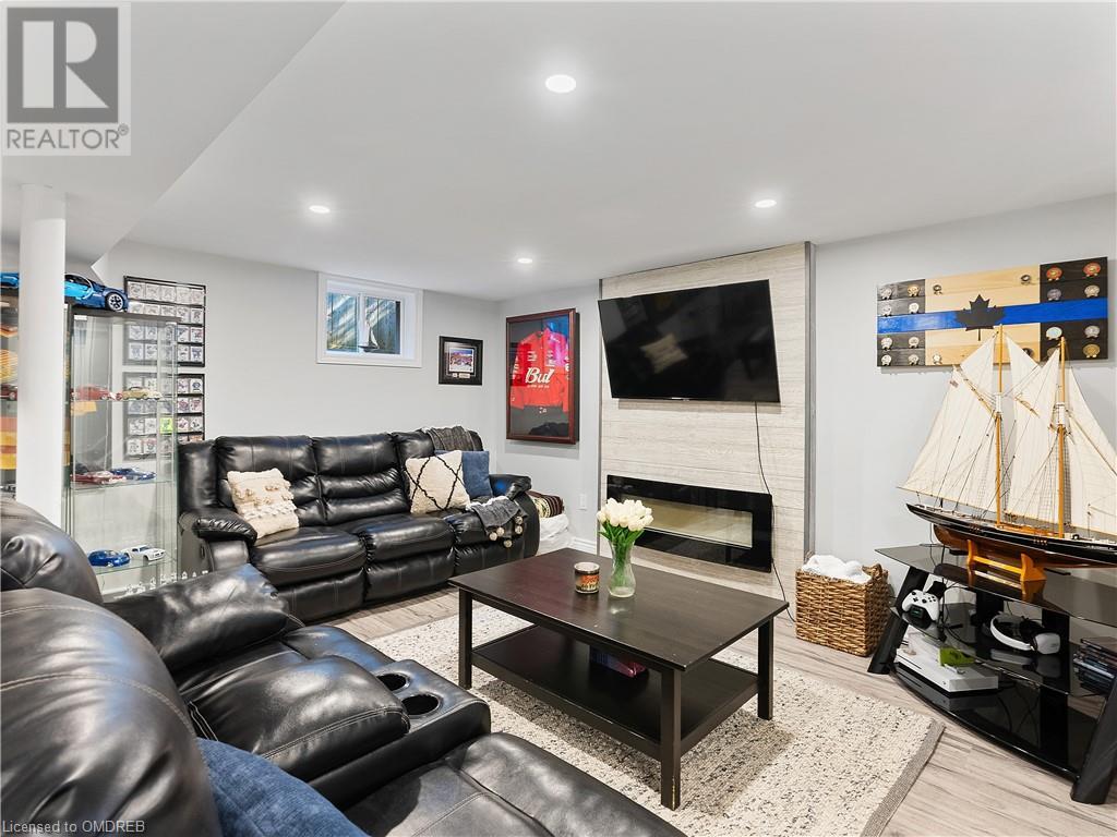 6 Melba Road, St. Catharines, Ontario  L2M 4P6 - Photo 13 - 40567635